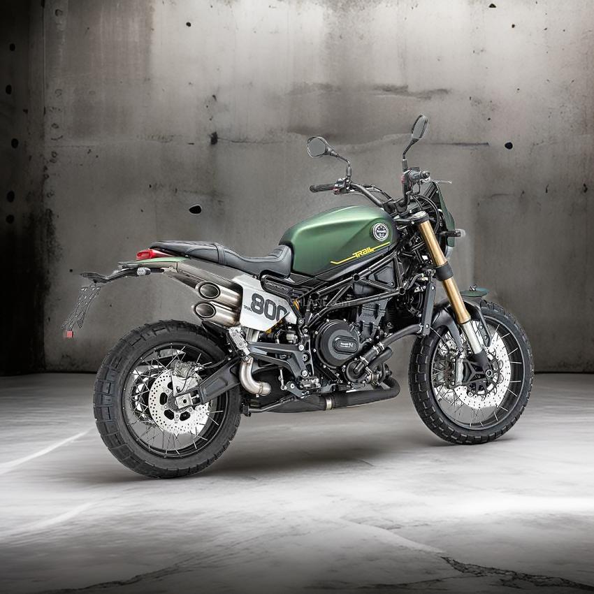 Benelli Leoncino 800